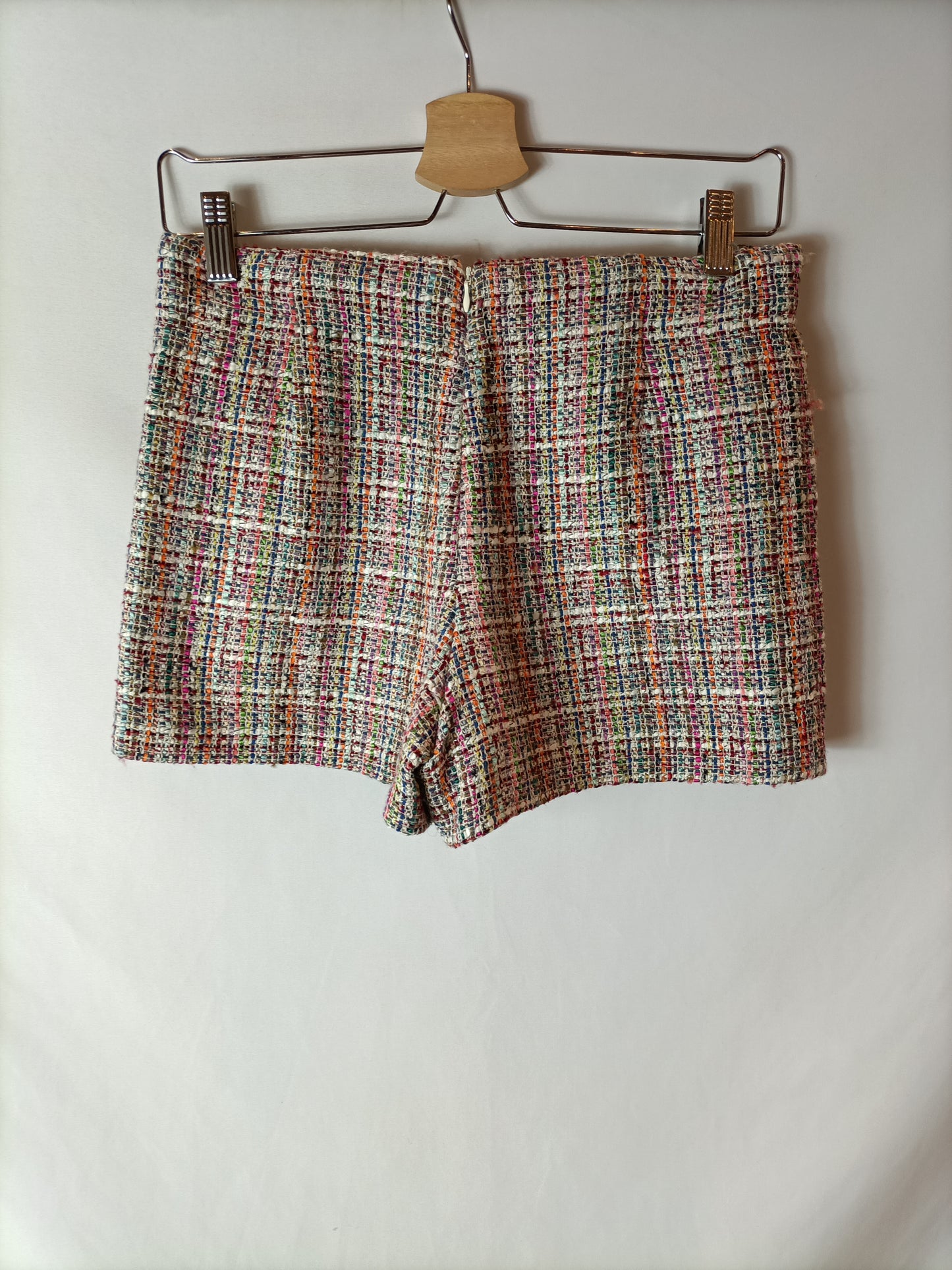 ZARA. Falda pantalón multicolor tejido estilo tweed. T XS