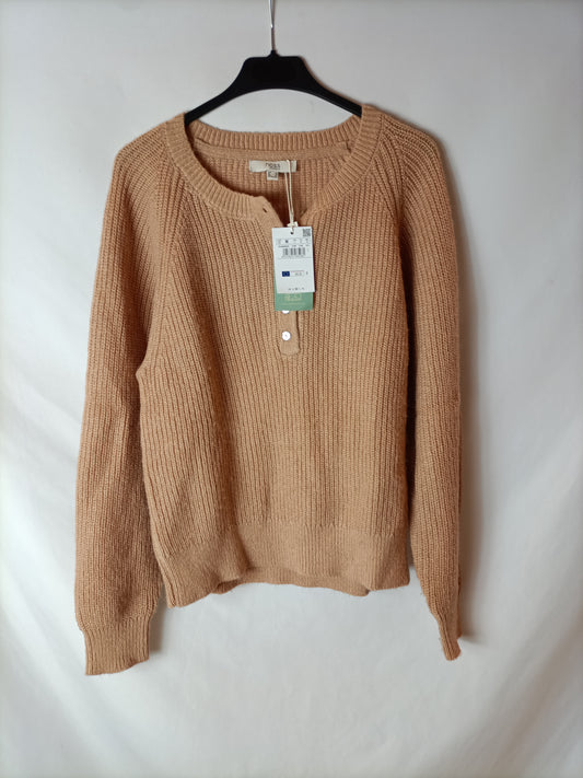 INTROPIA. Beige buttoned sweater Tm