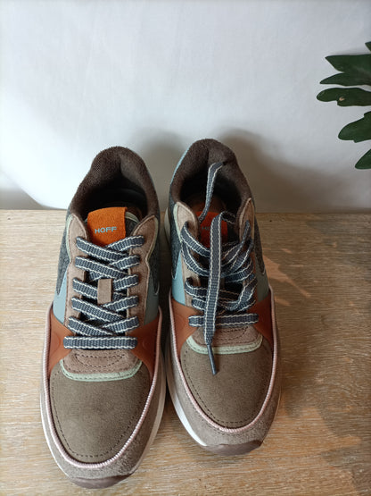 HOFF. Textured sneakers. Size 38 (unworn)
