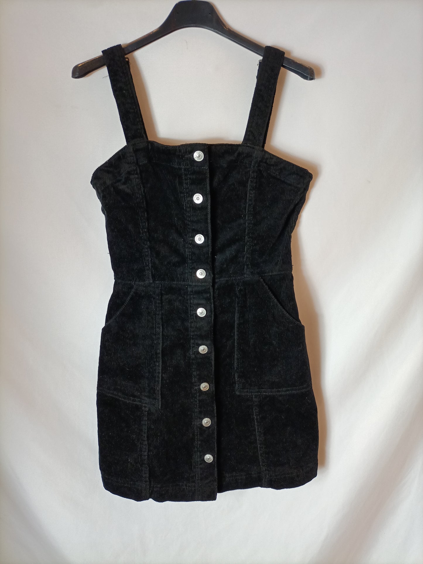 H&amp;M. Black corduroy dungarees size 36