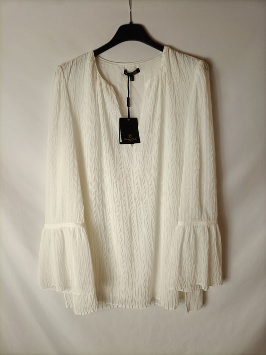 MASSIMO DUTTI. Blusa fluida blanca textura. T 38