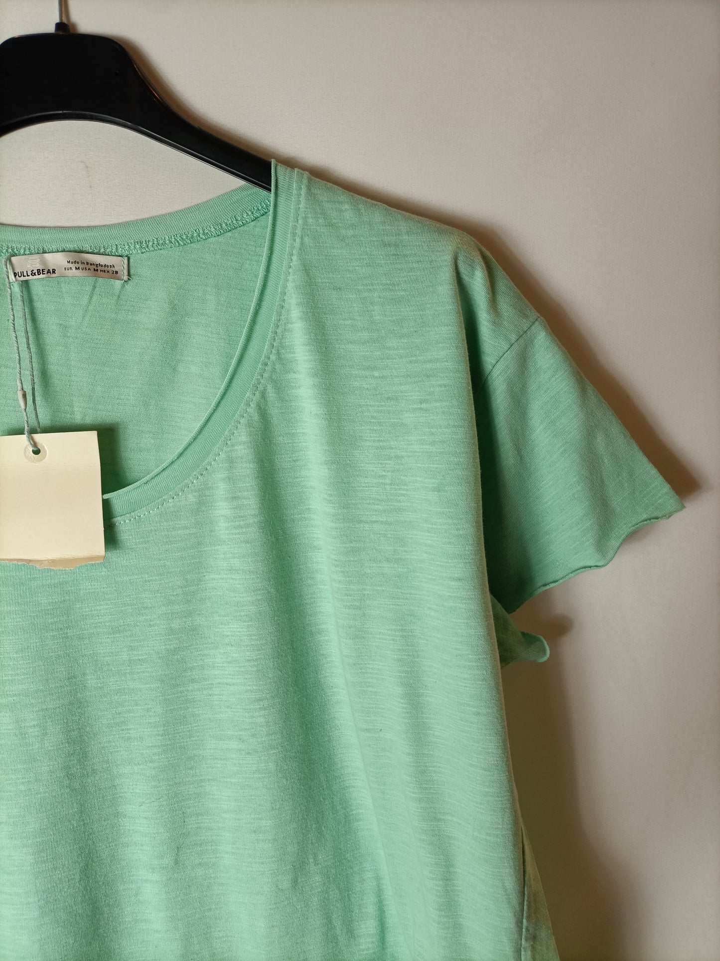 PULL&BEAR. Camiseta verde agua T.m