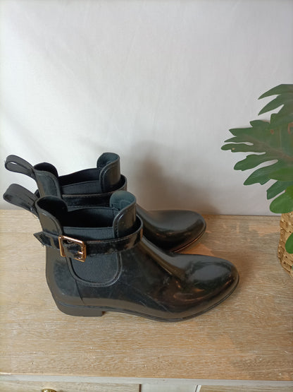 OTRAS. Botas de aguas negras T.40