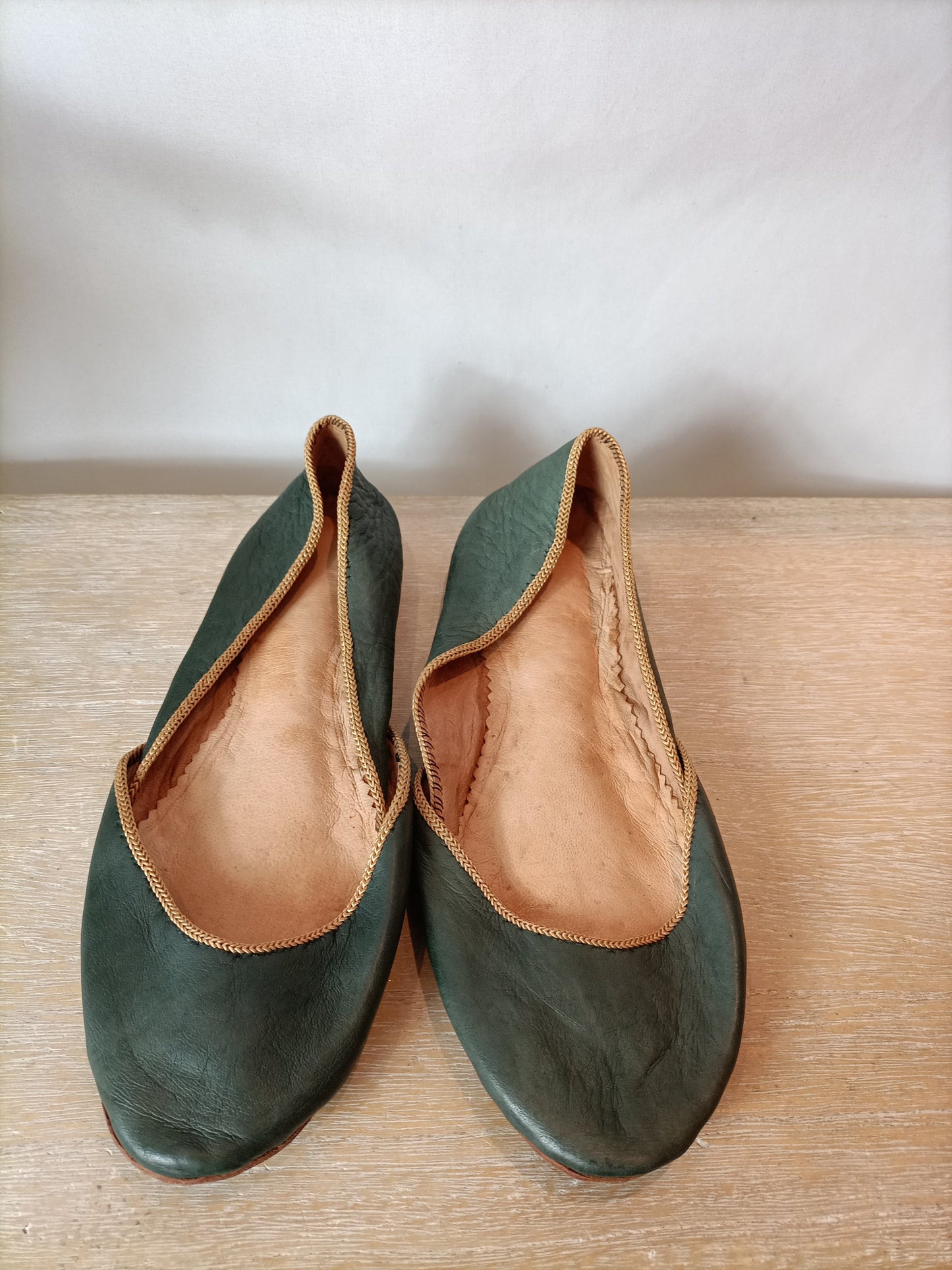 OTRAS. Bailarina piel marroquí