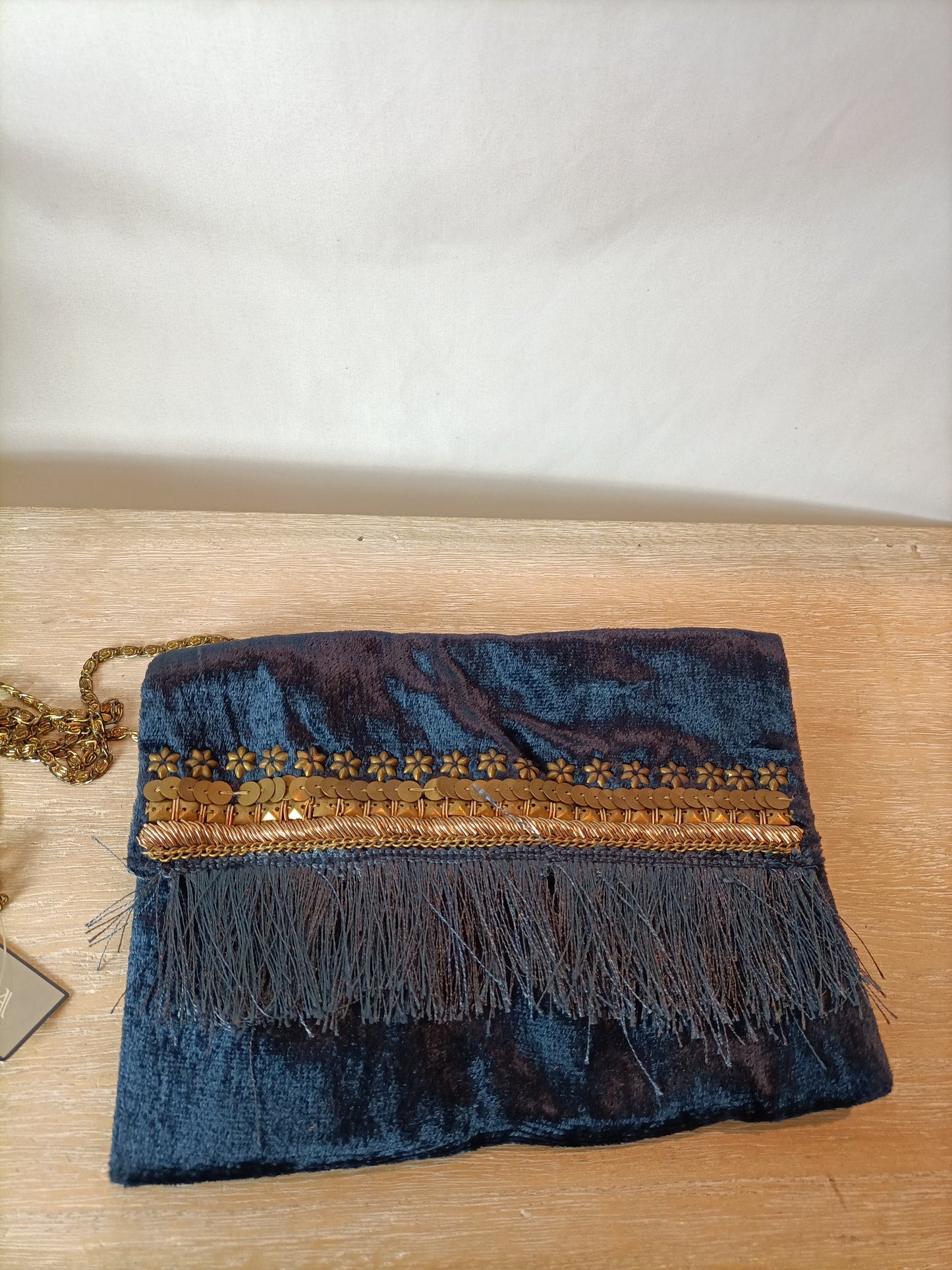 APIA. Bolso terciopelo