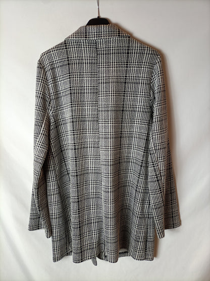 PRIMARK. Checked stretch blazer, size 38