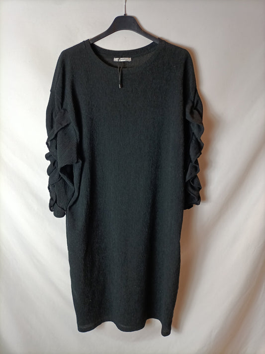 ZARA. Black textured dress TL