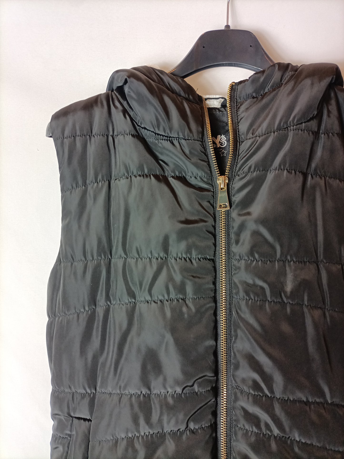 HAILYS. Plumas sin mangas negro. T XS