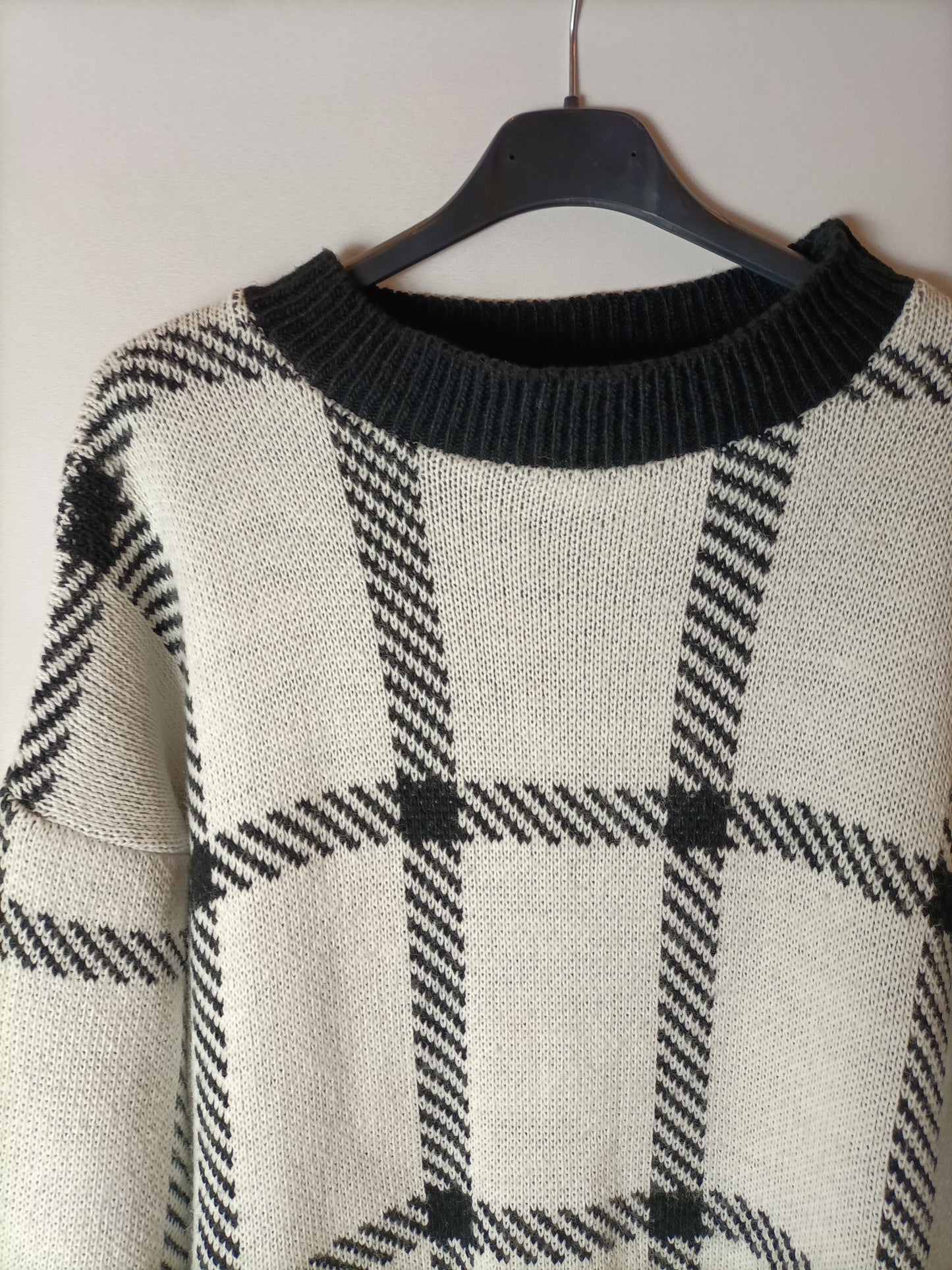 OTRAS. Total look falda y jersey punto cuadros T S/M