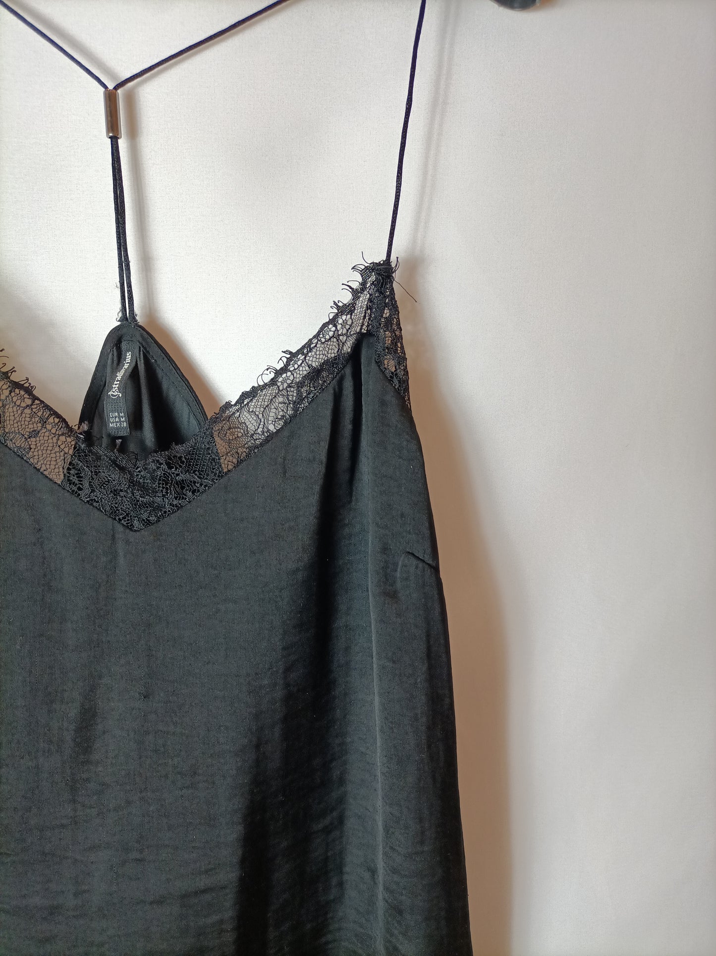 STARDIVARIUS. Black lingerie top. TM