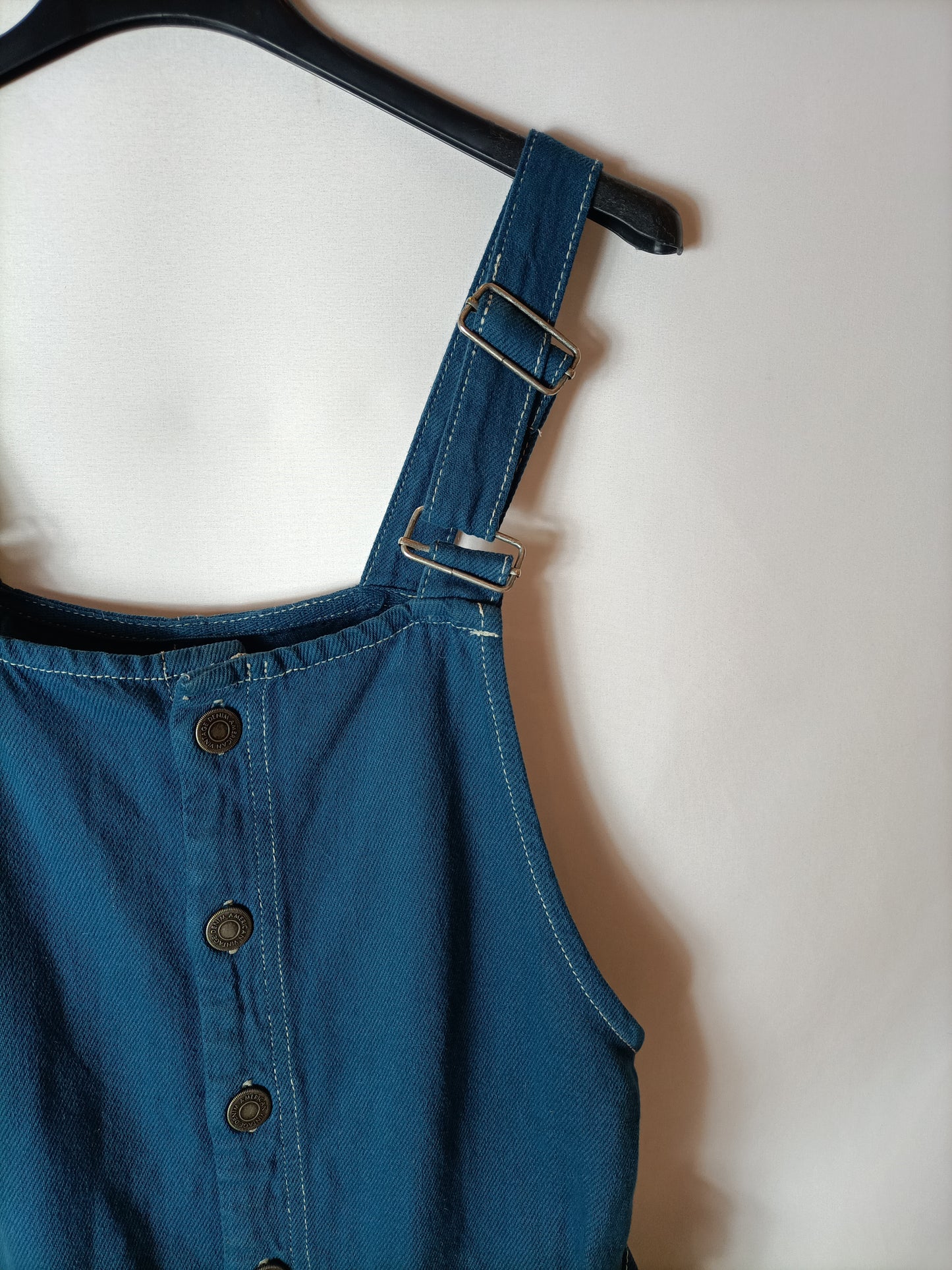 AMERICAN VINTAGE. Blue denim Ts overalls