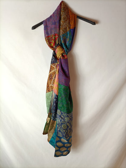 CARPE DIEM. Multi-print scarf