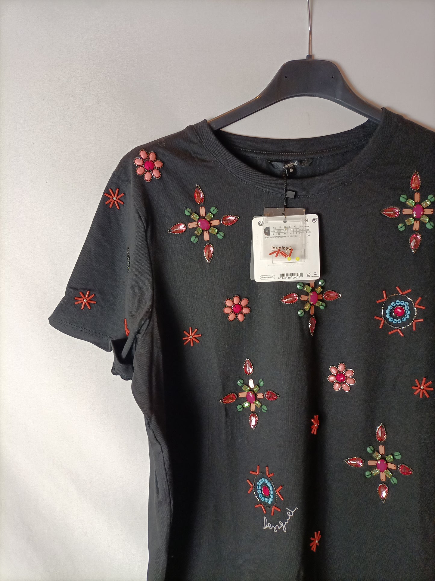 DESIGUAL Black rhinestone T-shirt. TM
