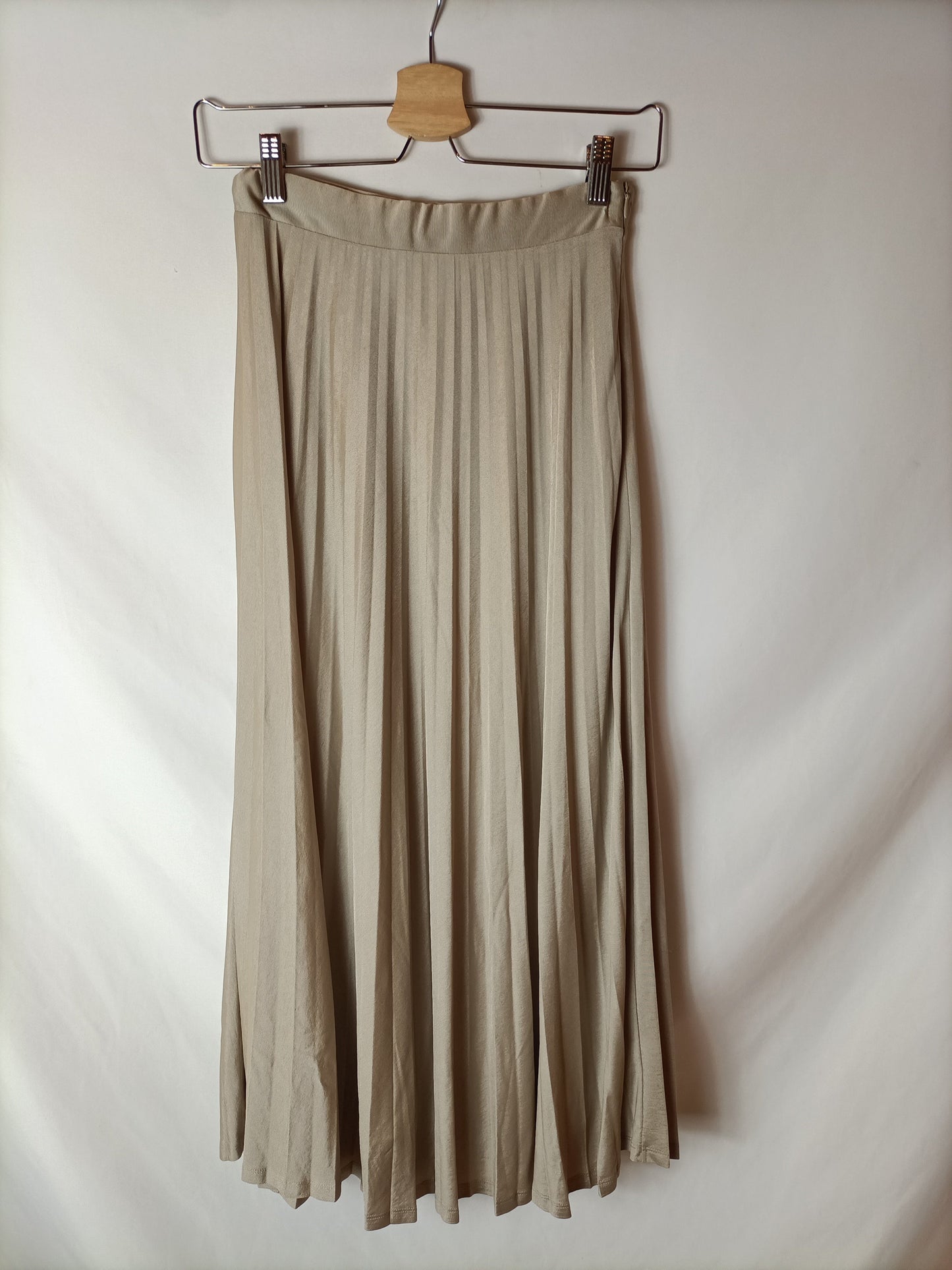 MASSIMO DUTTI. Falda midi plisada T.xs