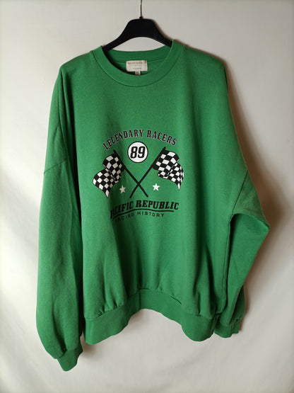 PULL&amp;BEAR. Oversized green sweatshirt. TM