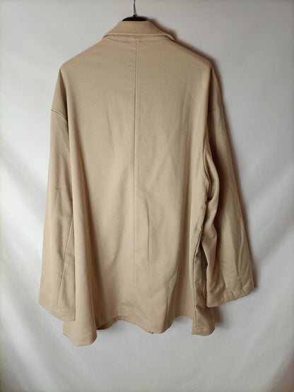 NAP. Beige oversized Ts blazer