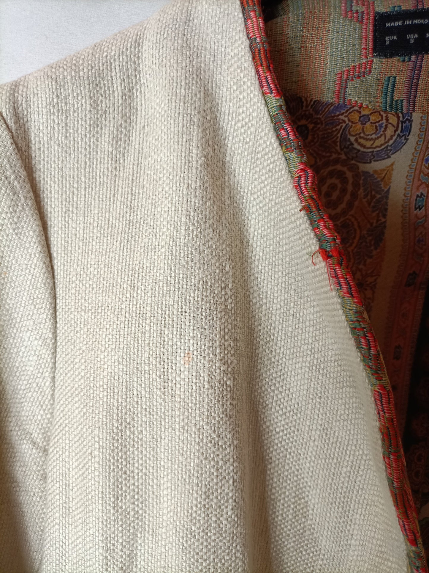 ZARA. Textured printed jacket. TS (tara)