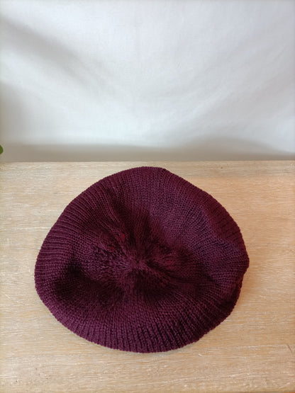 ADOLFO DOMÍNGUEZ. Gorro estilo boina