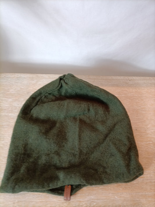 ADOLFO DOMÍNGUEZ. Khaki green cap
