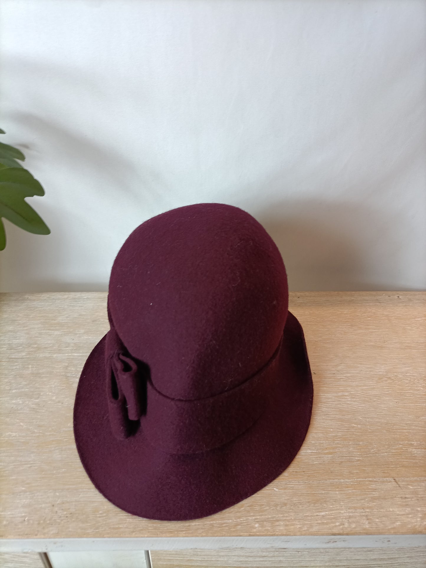 SFERA. Burgundy bow hat Tm