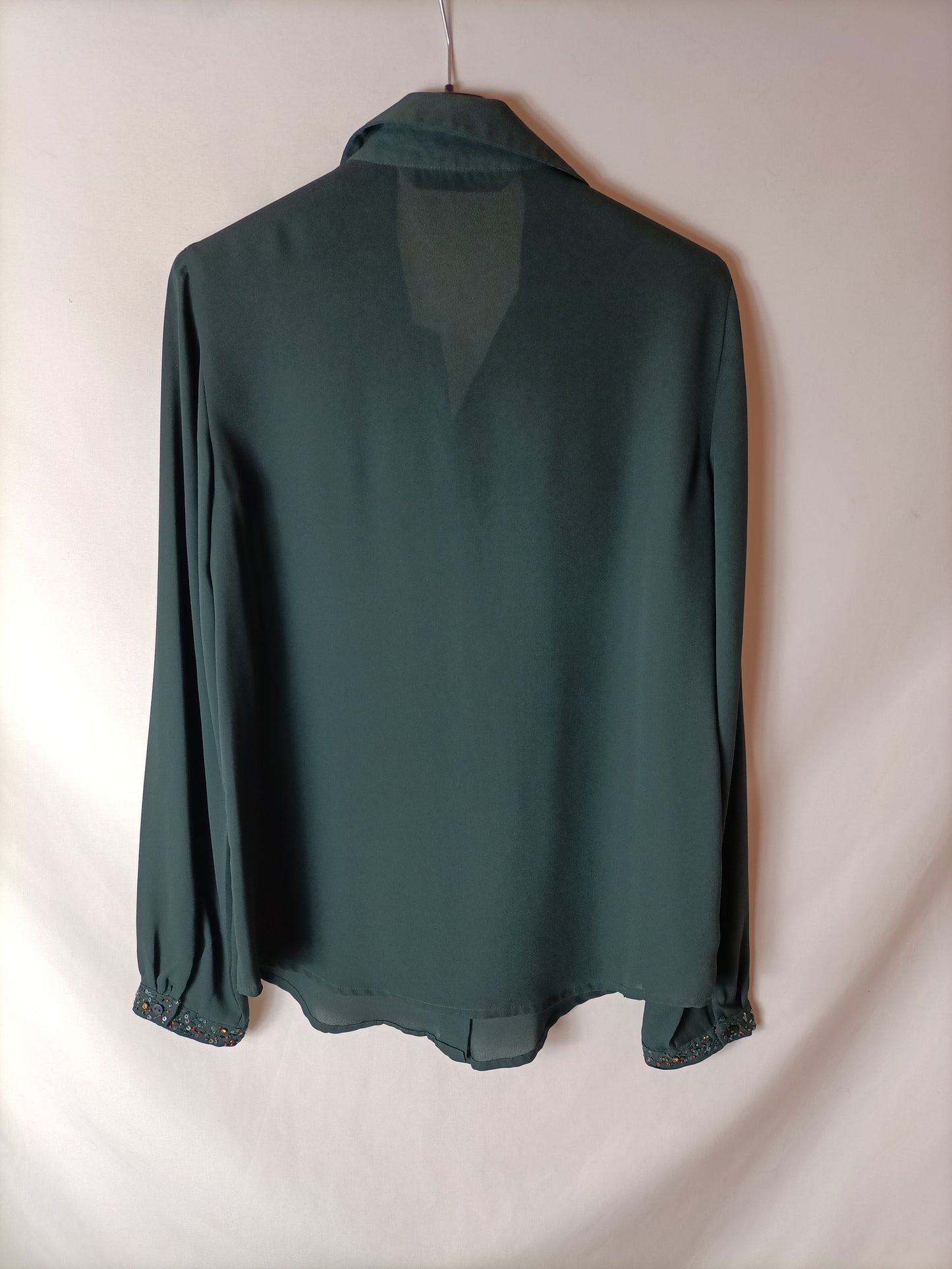 ZARA. Green beaded blouse T.xs (tara)