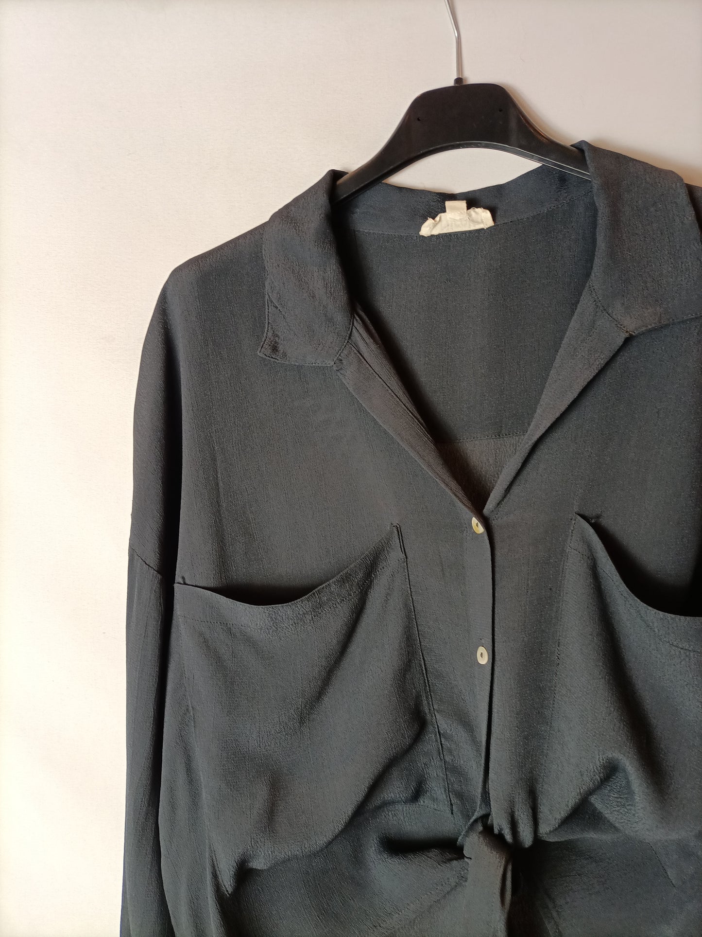 NICOLI. Blusa gris semitransparente. T M