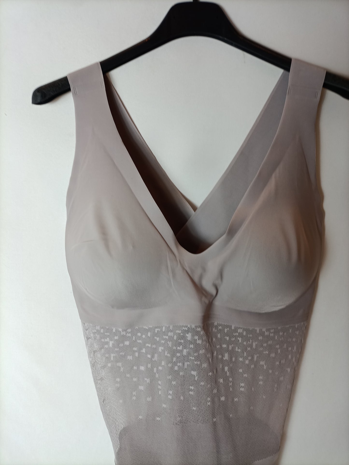 SLOGGI. Beige plumeti Tl bodysuit