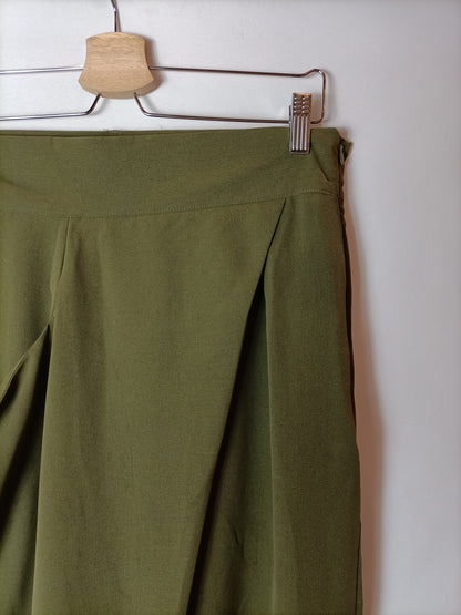 SHEIN. Pantalón fluido verdes T.xl