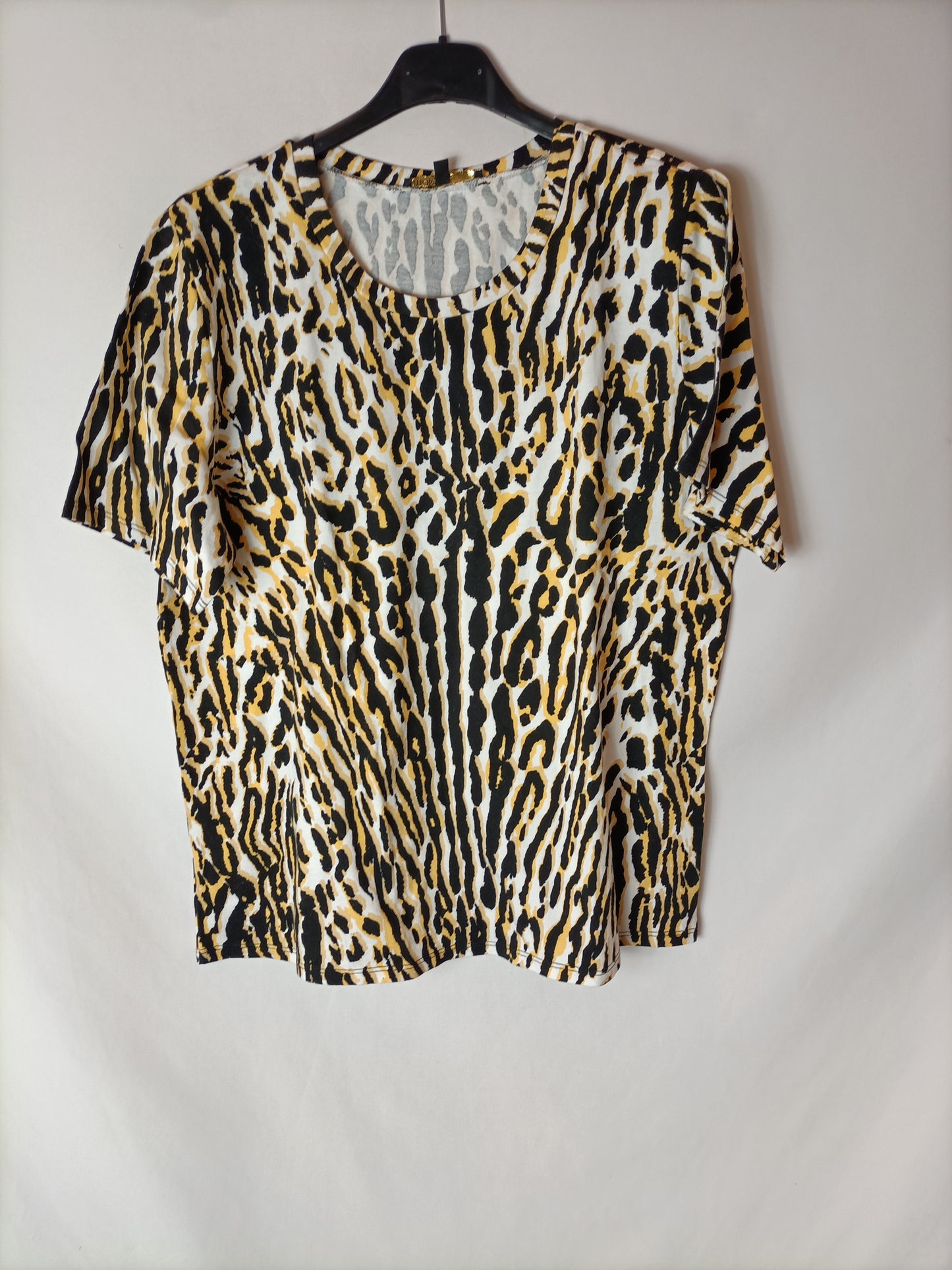 MAJE. Animal print T-shirt size 2(m)