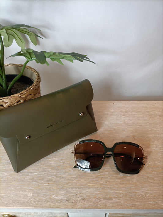MO X OLIVA. Gafas de sol