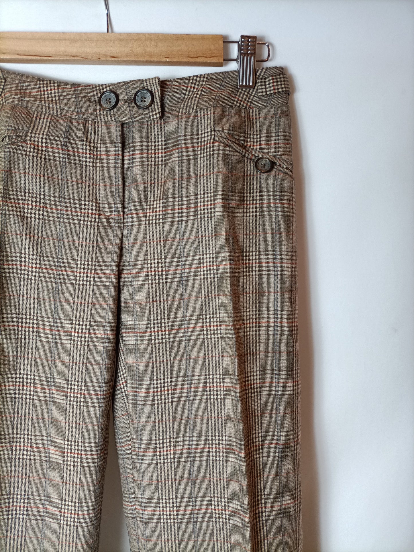LIU.JO. Checkered pleated trousers. Size 38