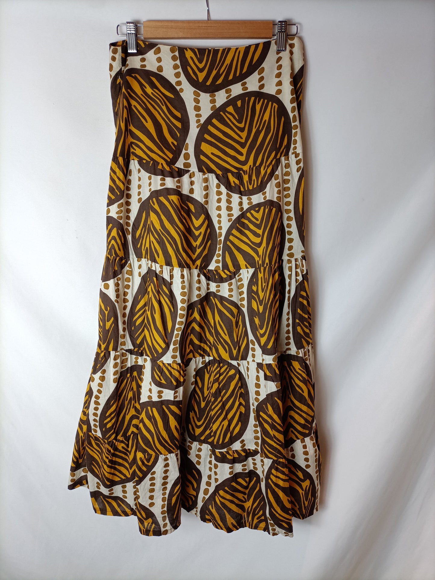 JM. Falda larga estampada. T M