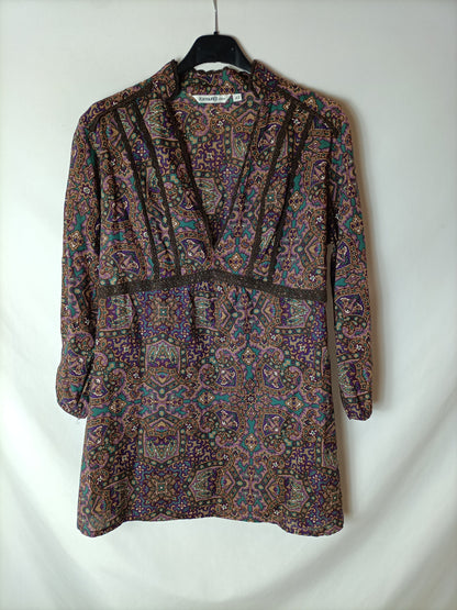 FORMULA YOUNG. Printed caftan-style blouse. Size 42