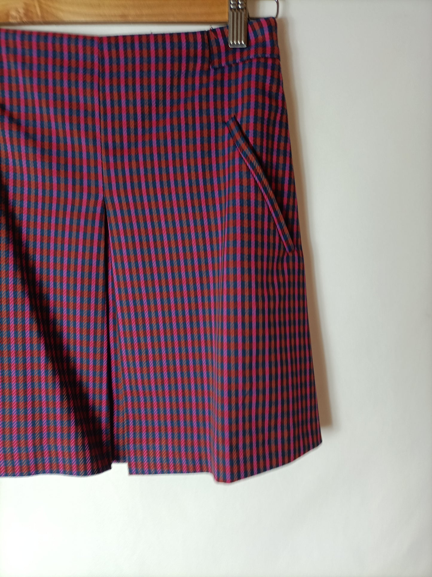 SFERA. Short houndstooth skirt Ts