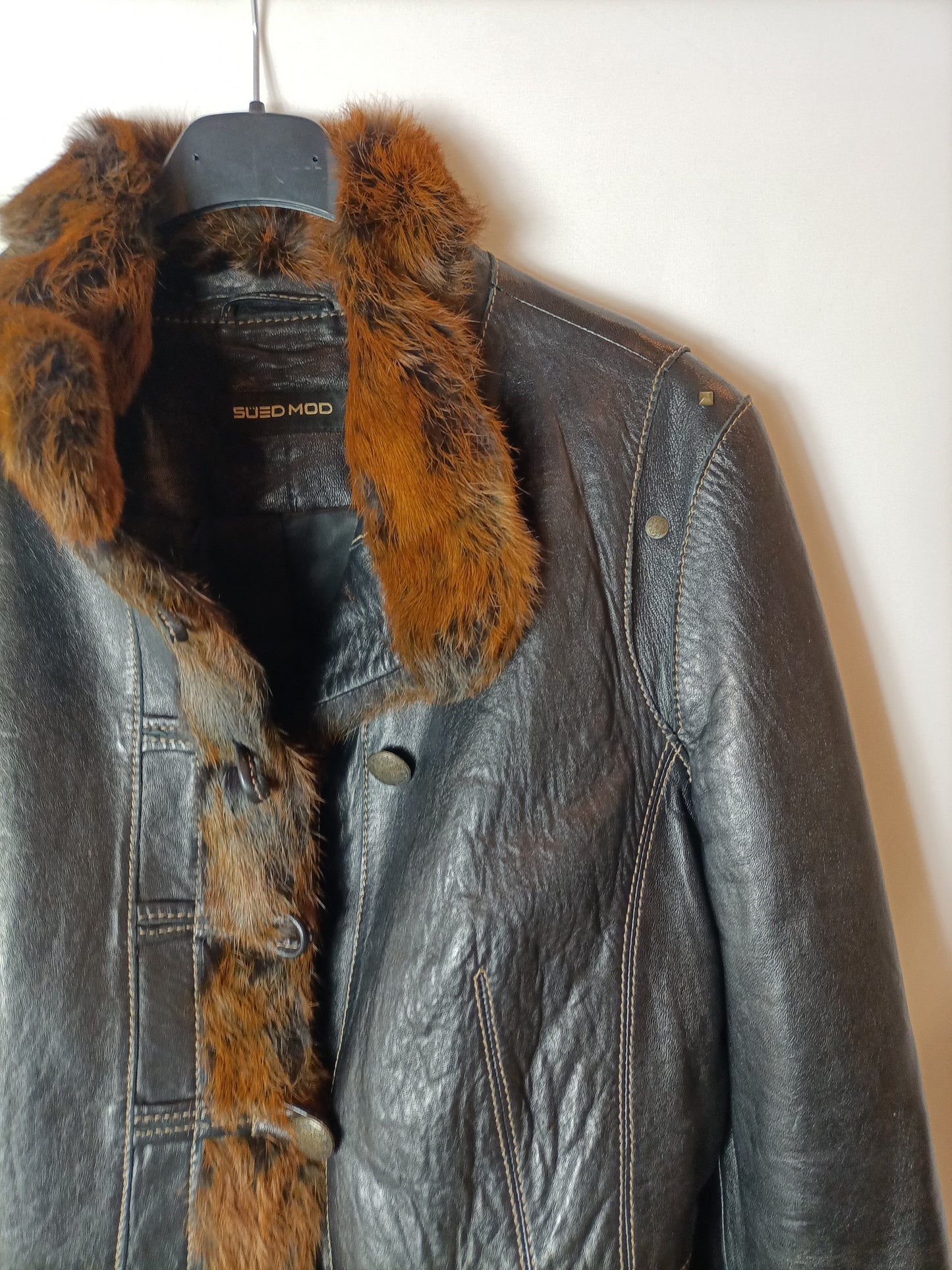 SUEDMOD. Black leather and fur jacket, size 44 (m/l)