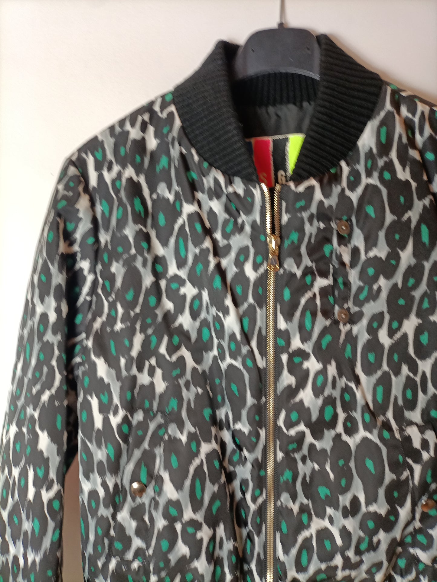 MSGM. Animal print bomber T.36