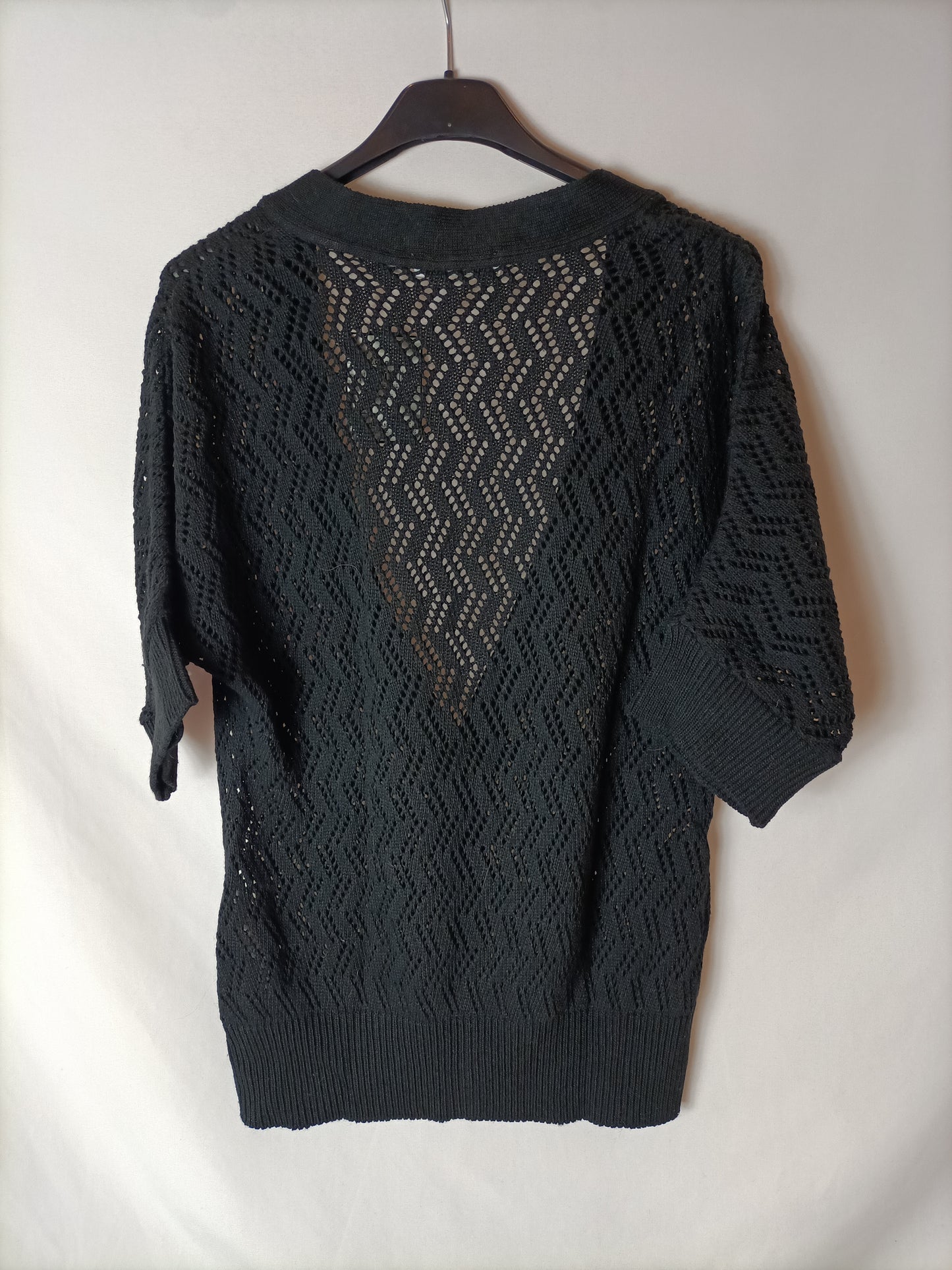 C&A. rebeca negra punto T.s