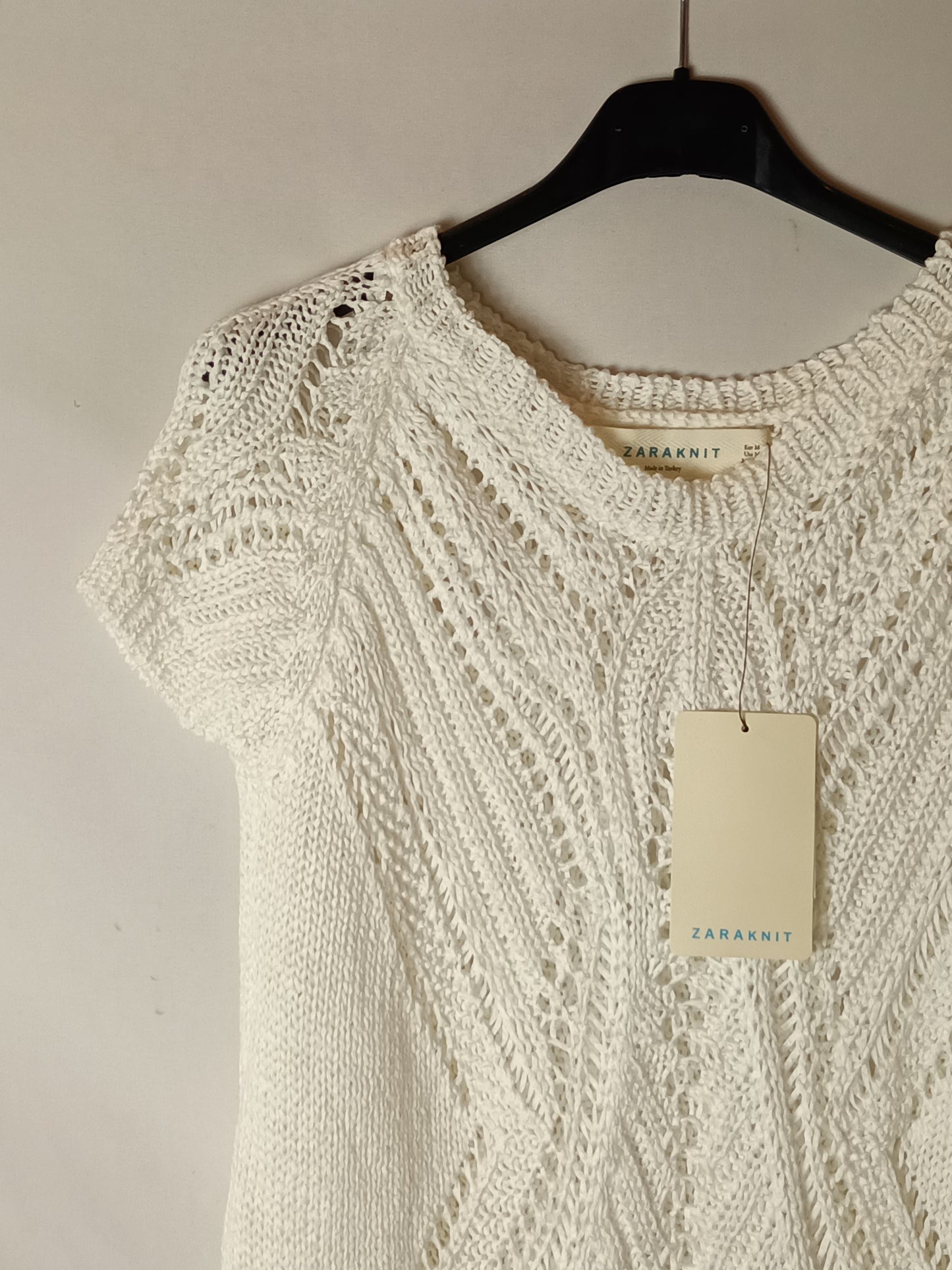 ZARA. Top blanco croché T.m