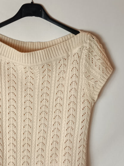 WHITE. Beige crochet top Ts