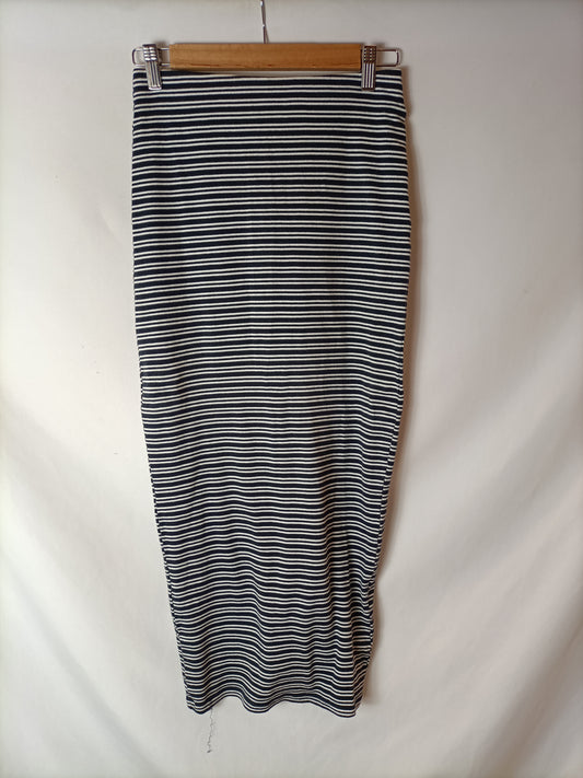 ZARA. Falda entallada rayas T.m