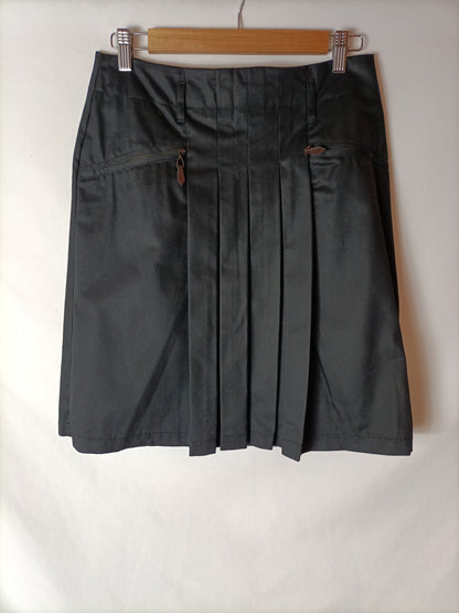 ZARA. Black pleated Ts skirt
