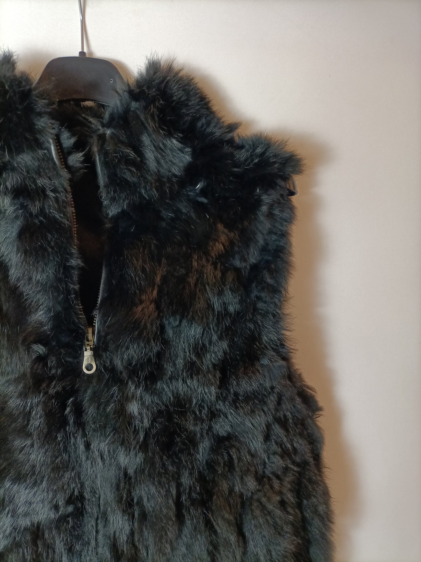 OTRAS. Chaleco pelo negro T.u(s)