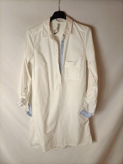 STRADIVARIUS. White Ts shirt dress