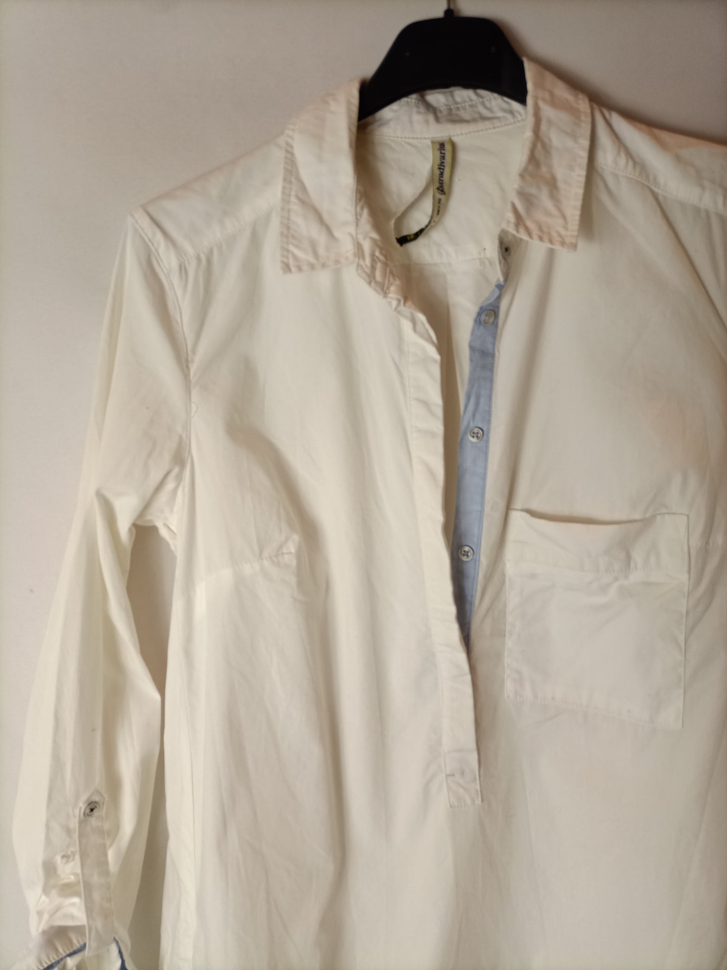 STRADIVARIUS. White Ts shirt dress