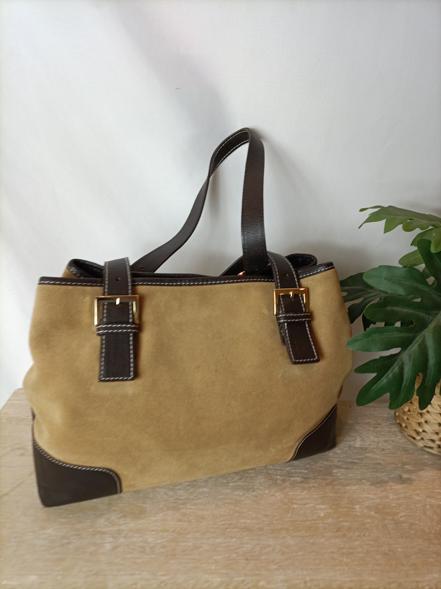 OTRAS. Bolso doble textura marrón (tara)