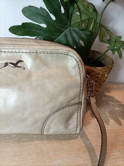 BIMBA Y LOLA. Bolso beige piel