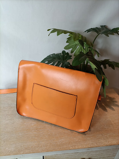 MISAKO. Orange shoulder bag