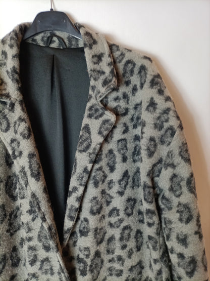 OTHERS. Textured animal print jacket. YOU (M)