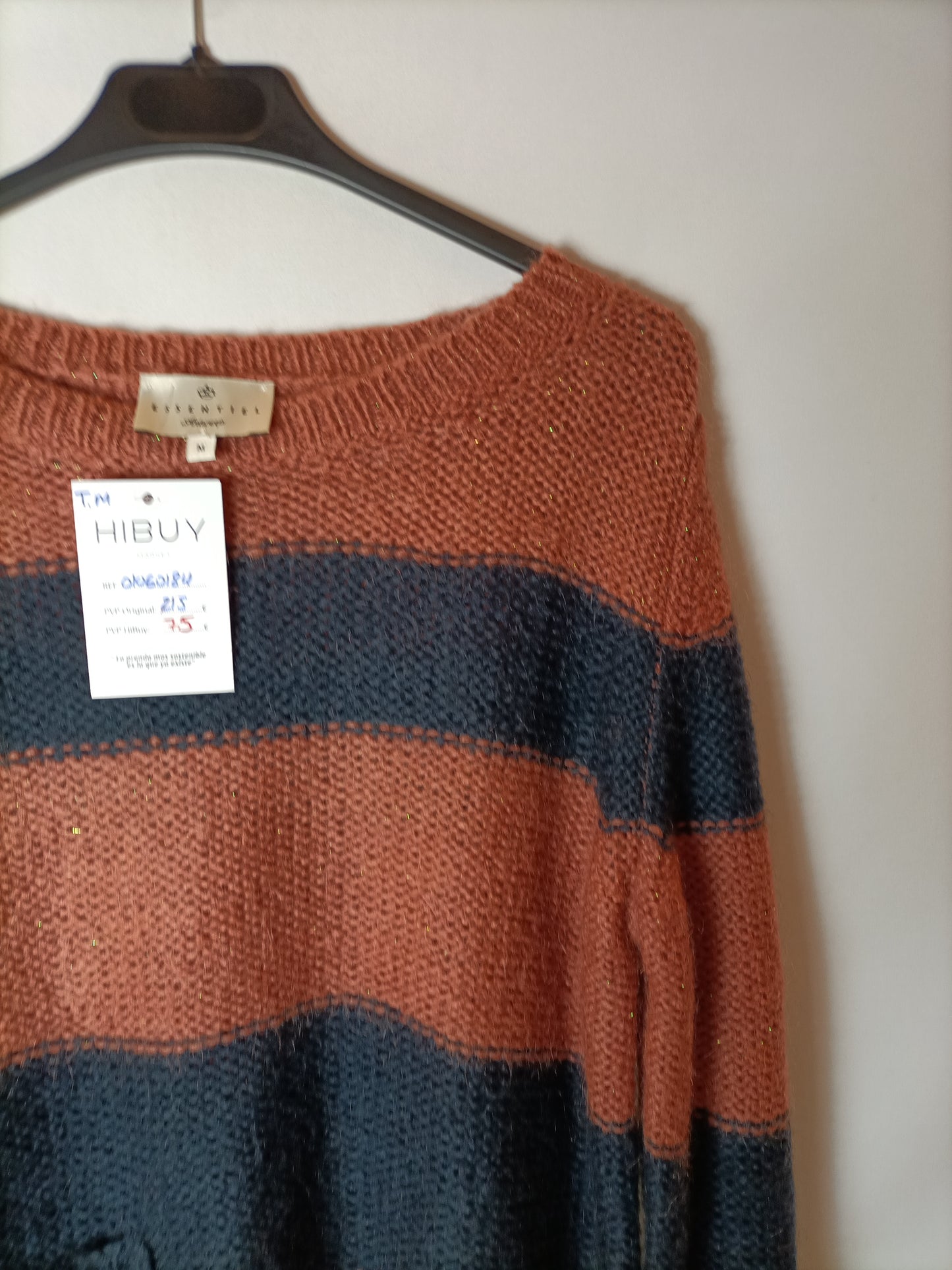 ESSENTIEL. Blue and pink striped sweater Tm