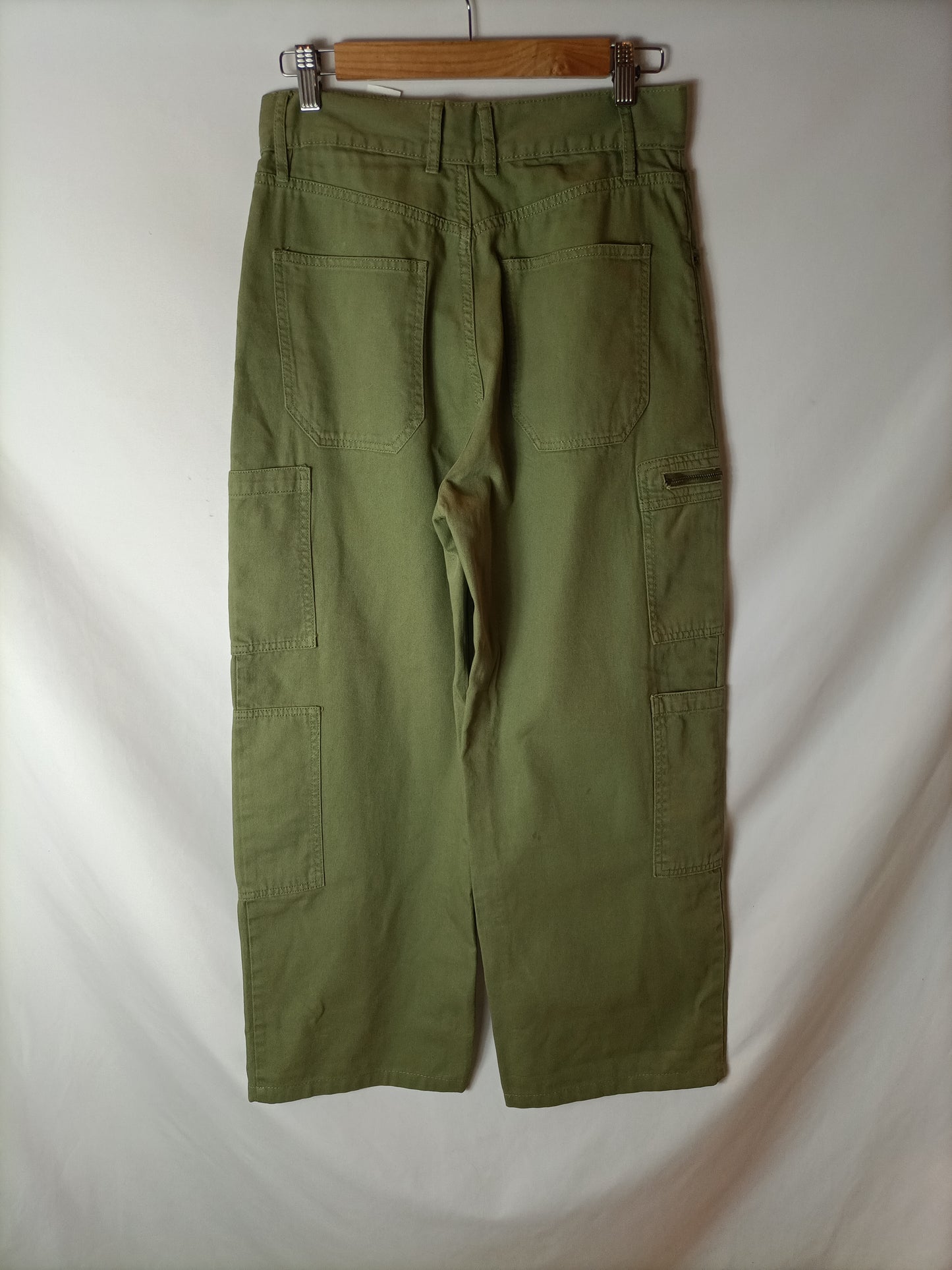 PULL&amp;BEAR. Green wide-leg trousers, size 36